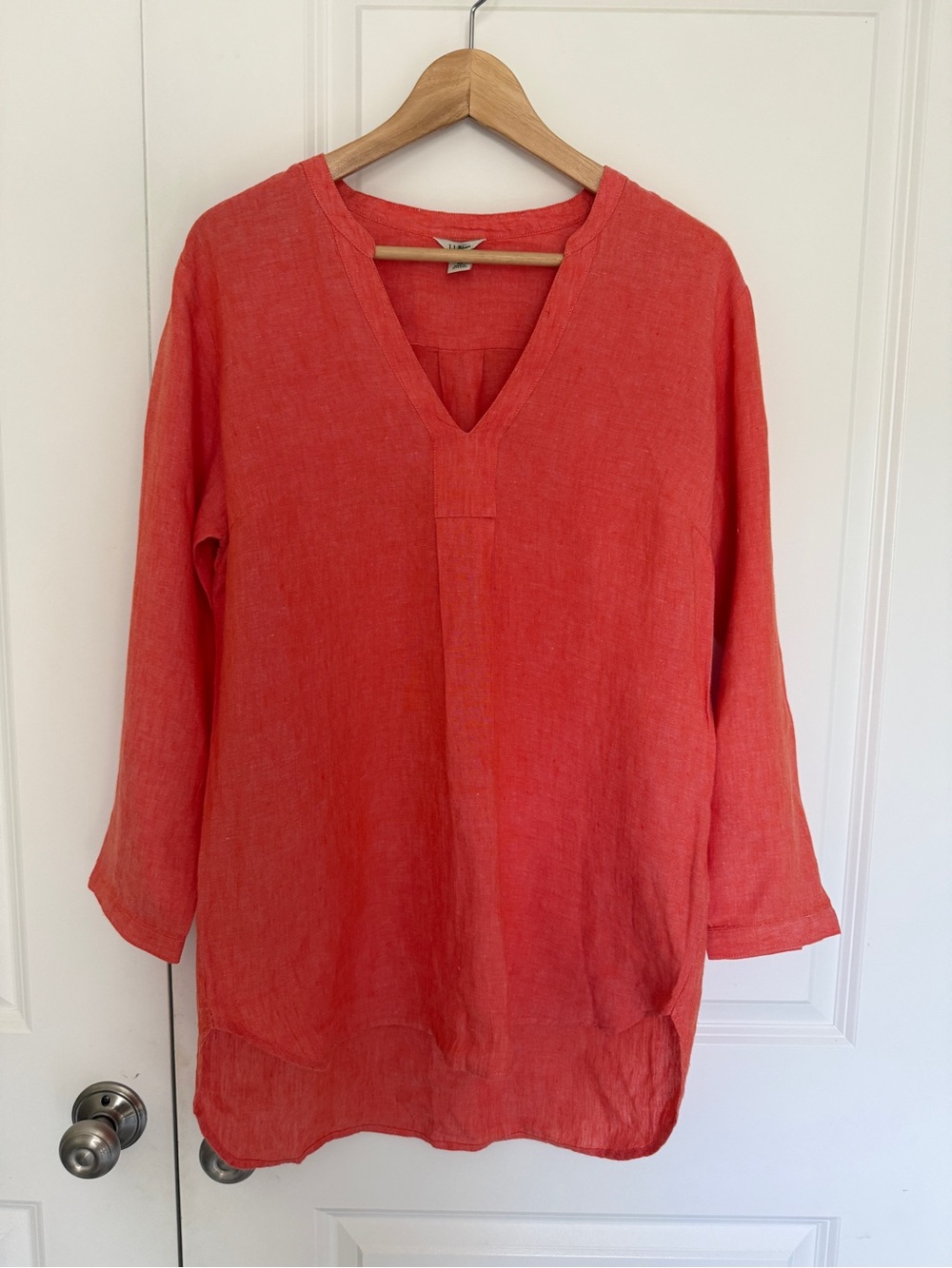 L.L. Bean Coral V-Neck 100% Linen Tunic medium